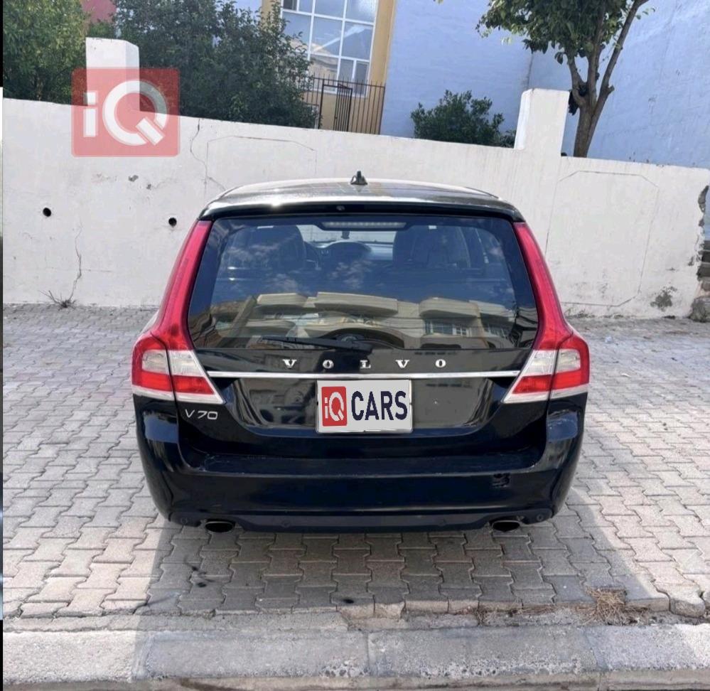 فولفو V70